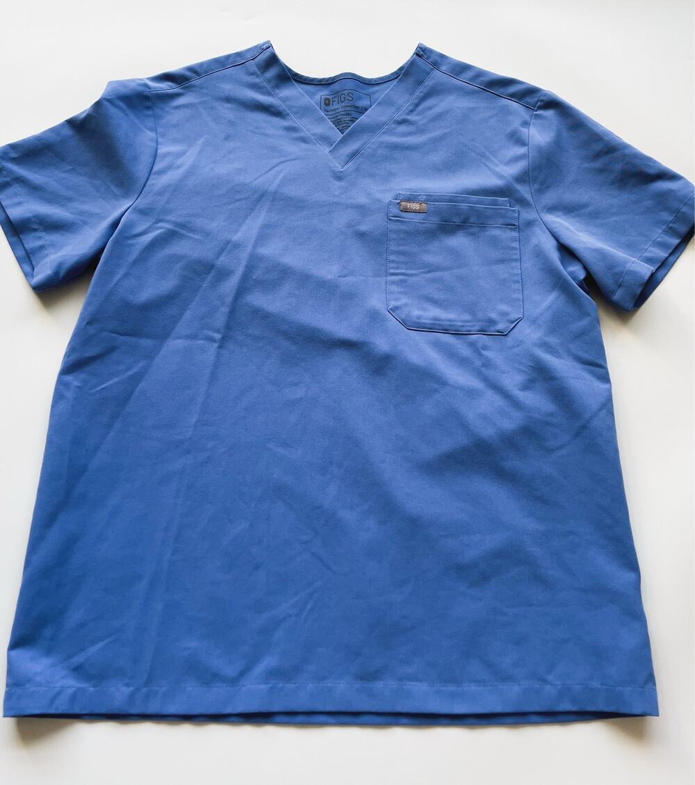Figs Technical Collection Short Sleeve Blue Surgical Scrub Top Size Medium
